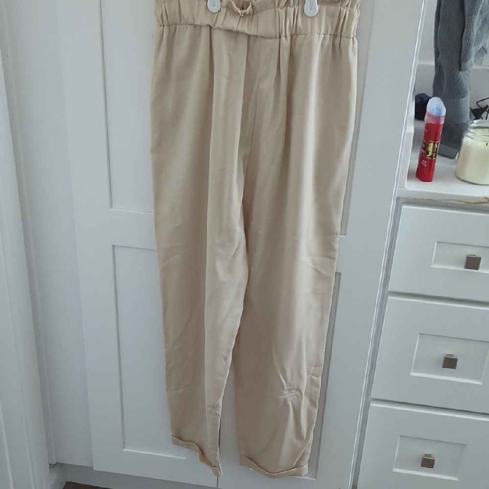 Cream High-Waisted Button Pants - Picture 3 of 5